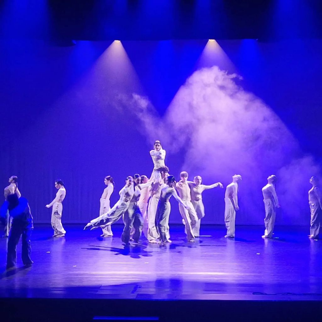 Cursuri de dans pentru copii în București.